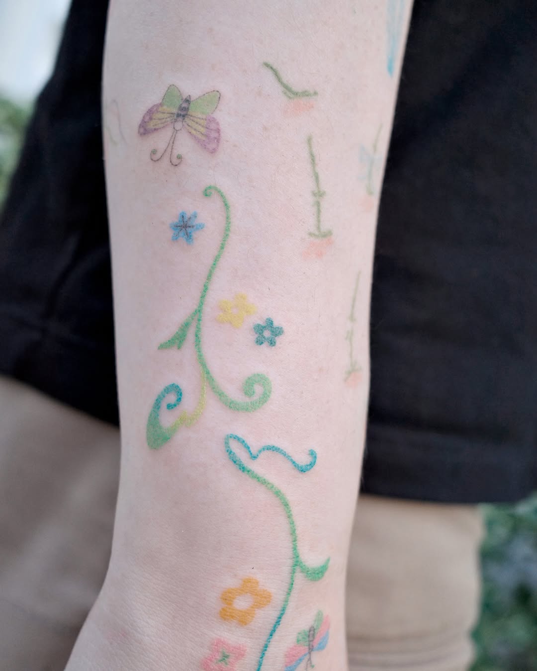 Tattoo by @soonmoon.tattoo — fine_line, minimalist