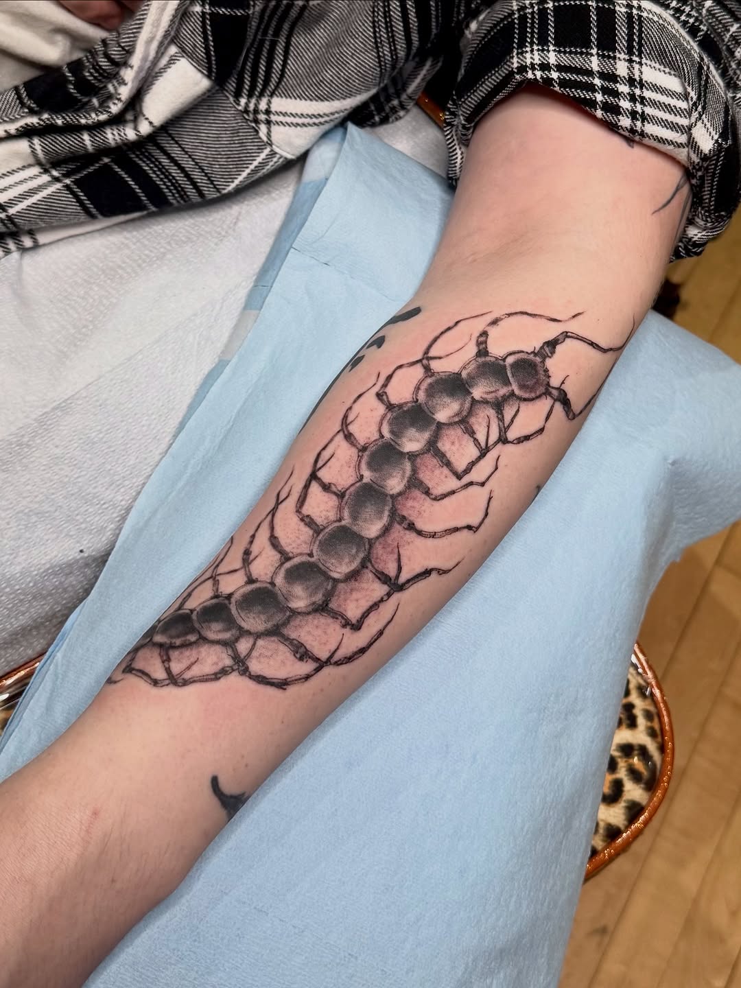 Tattoo by @melania.tatts โ black_and_grey, realism