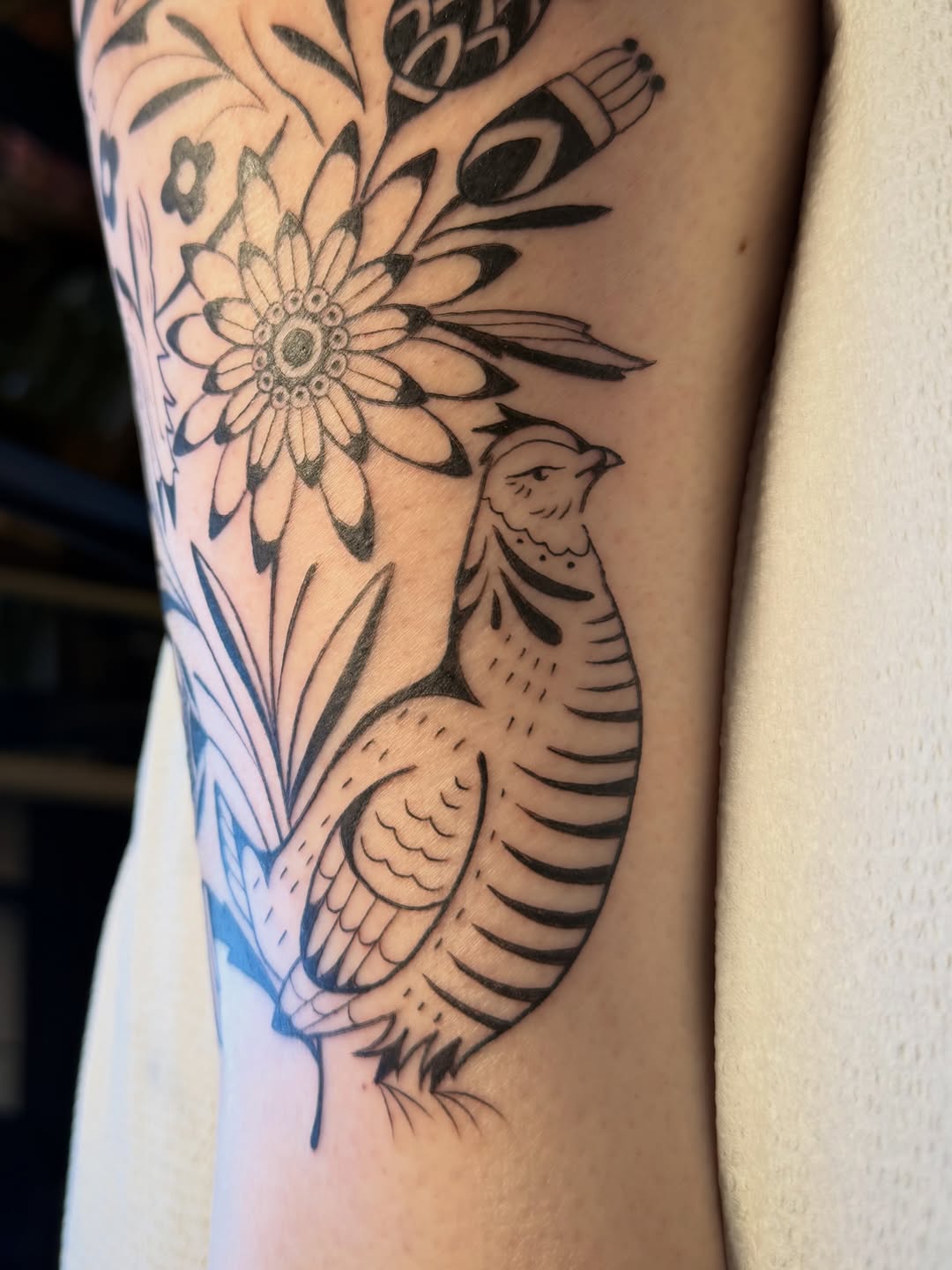 Tattoo by @leahearltattoo — black_and_grey