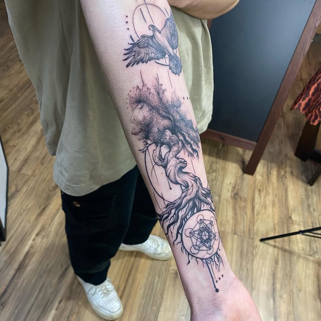 Tattoo by @tatsbyalexandra — black_and_grey, geometric