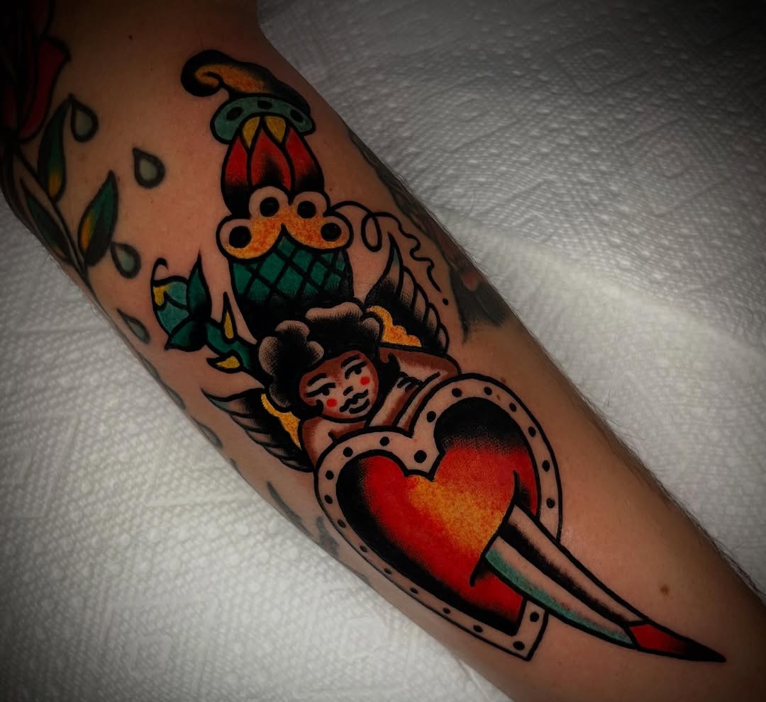 Tattoo by @victorialagano — american_traditional