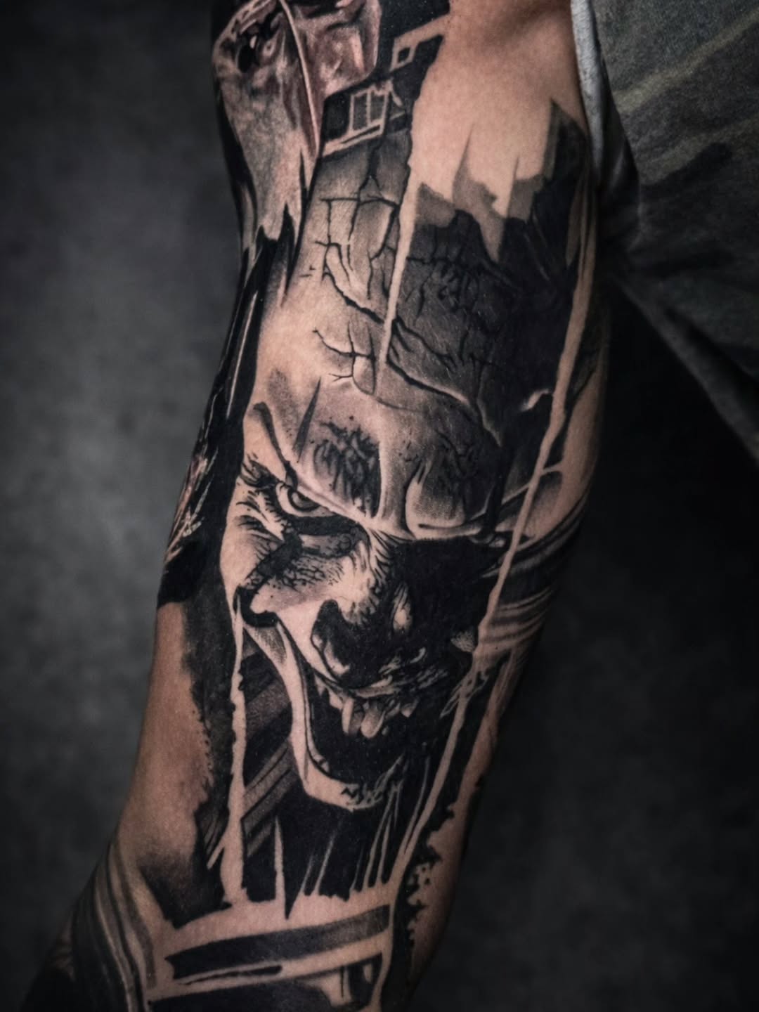 Tattoo by @beztreztattoo — blackwork, realism