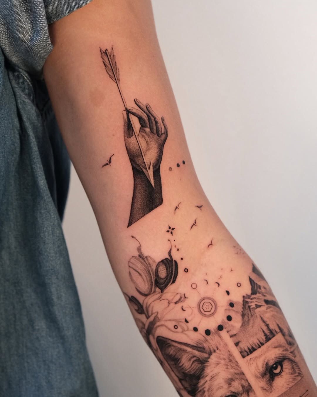 Tattoo by @hmms.tat — black_and_grey, realism