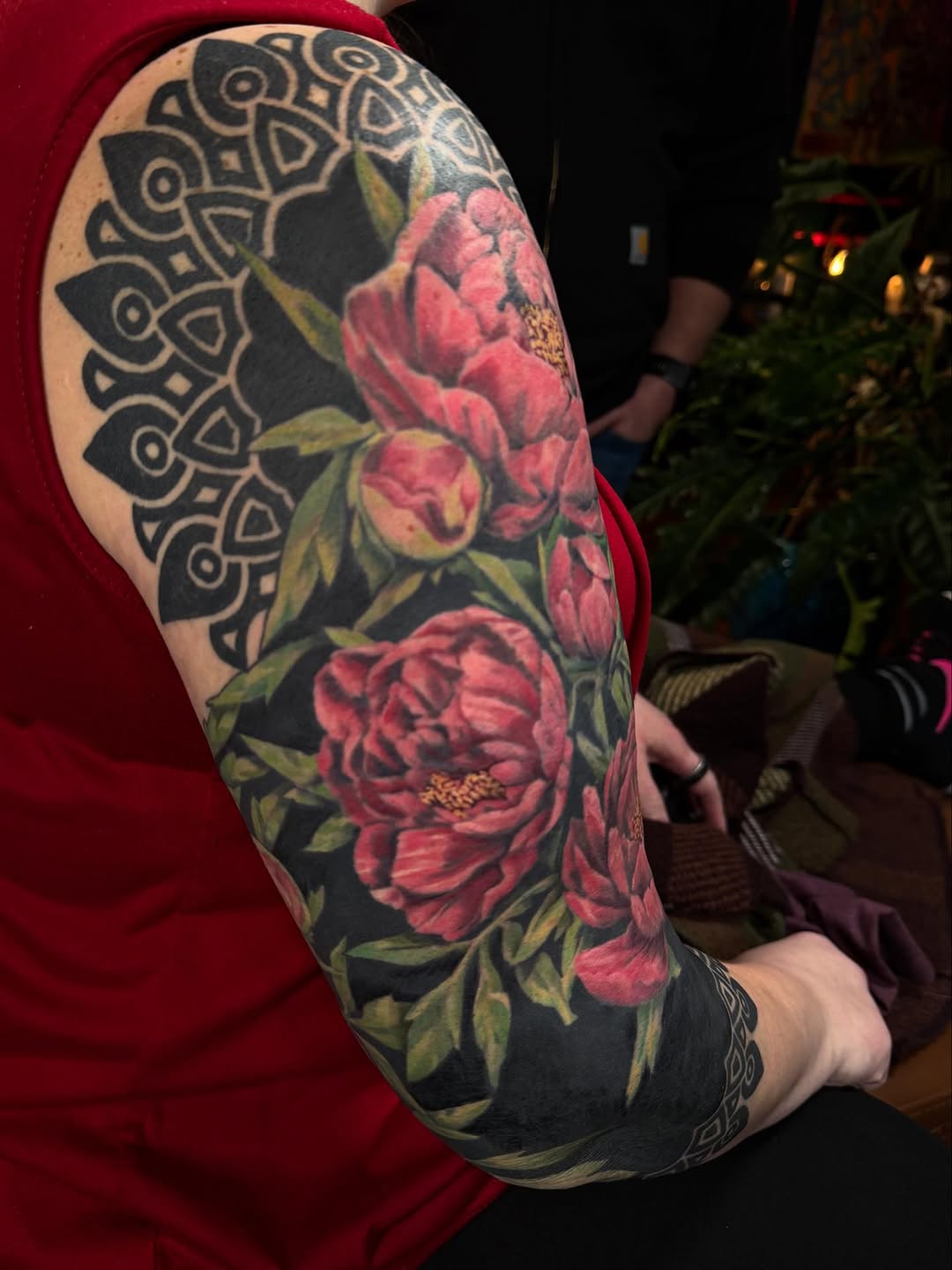 Tattoo by @rowanrhystattoo — realism, blackwork