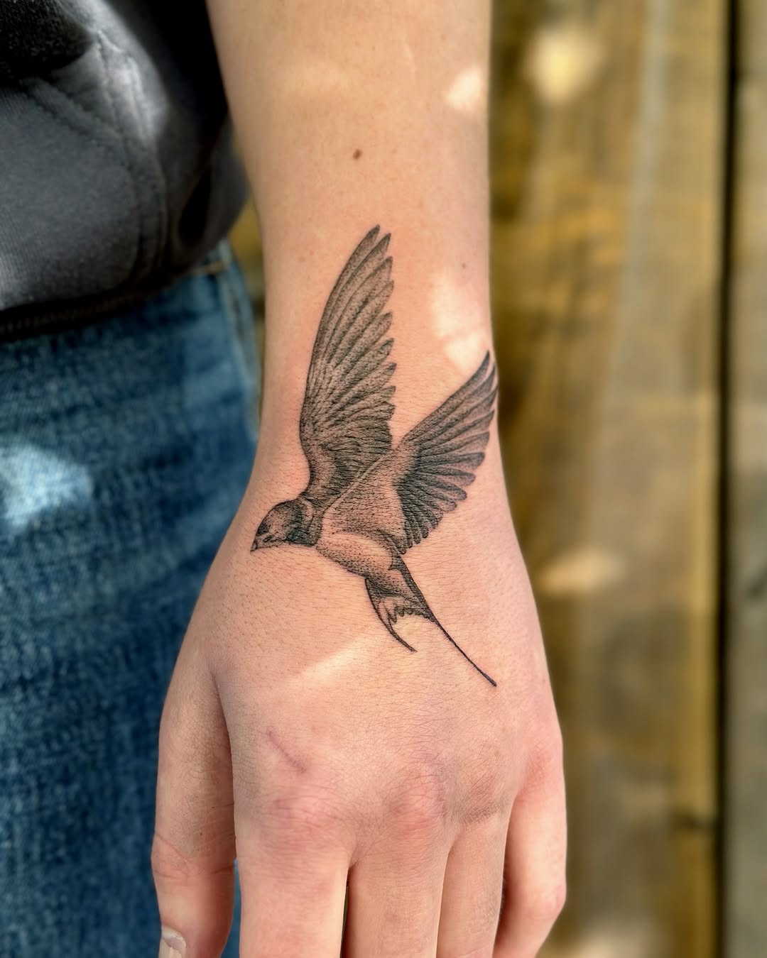 Tattoo by @khk.ttt — fine_line, black_and_grey