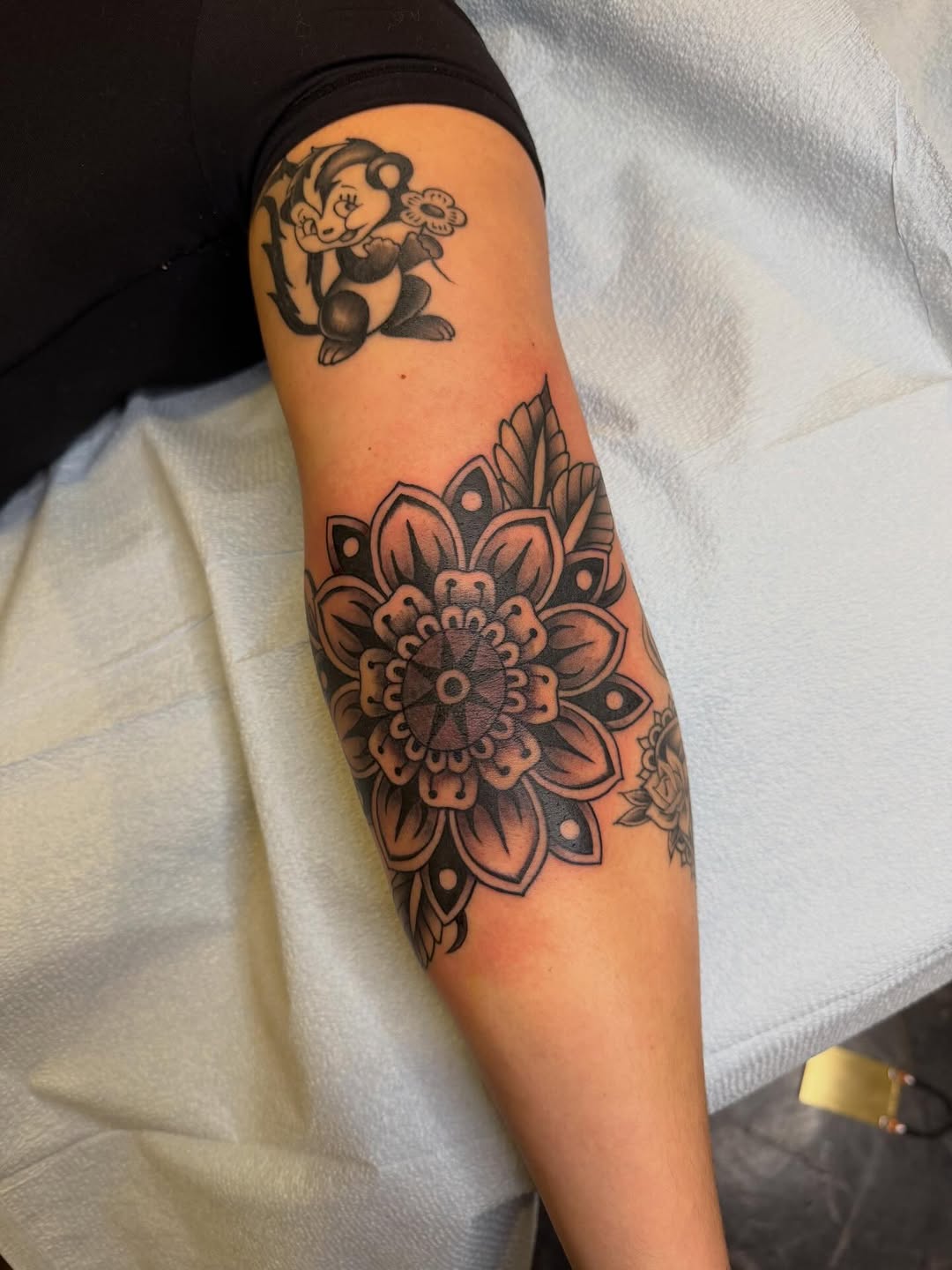 Tattoo by @tashavenola — black_and_grey, ornamental