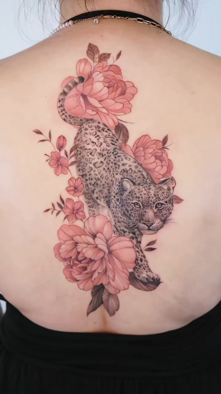 Tattoo by @ruthcarranza.tatts — realism, black_and_grey