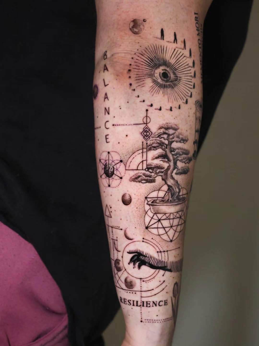 Tattoo by @stranger_tattooo — geometric