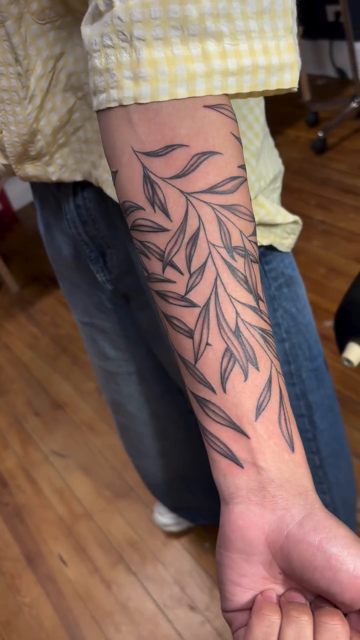 Tattoo by @siv.tattoos โ fine_line