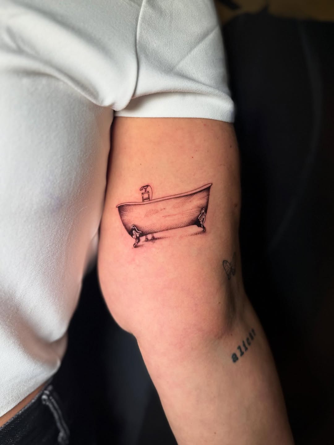 Tattoo by @marcepul.ink β fine_line, black_and_grey