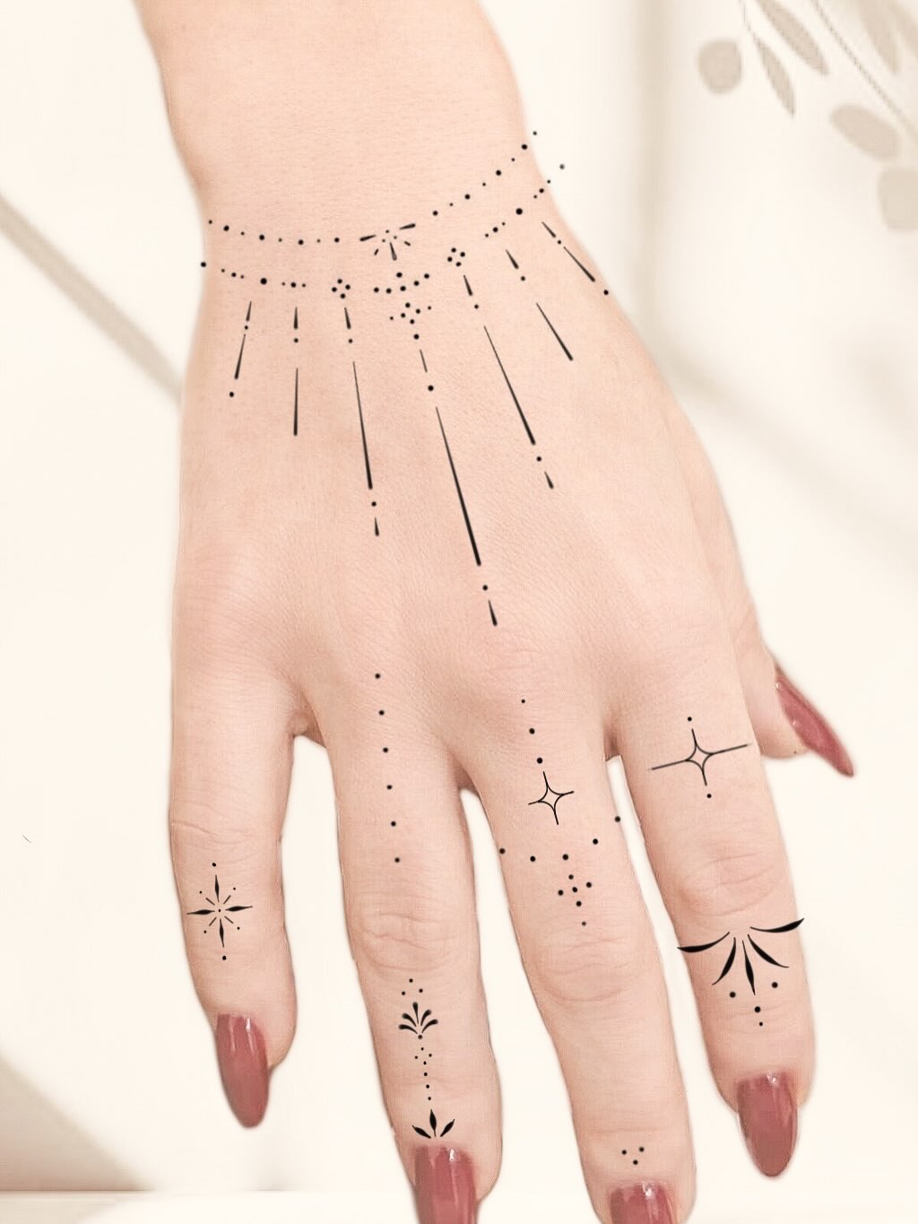 Tattoo by @catmorfin.tattoo — fine_line, minimalist