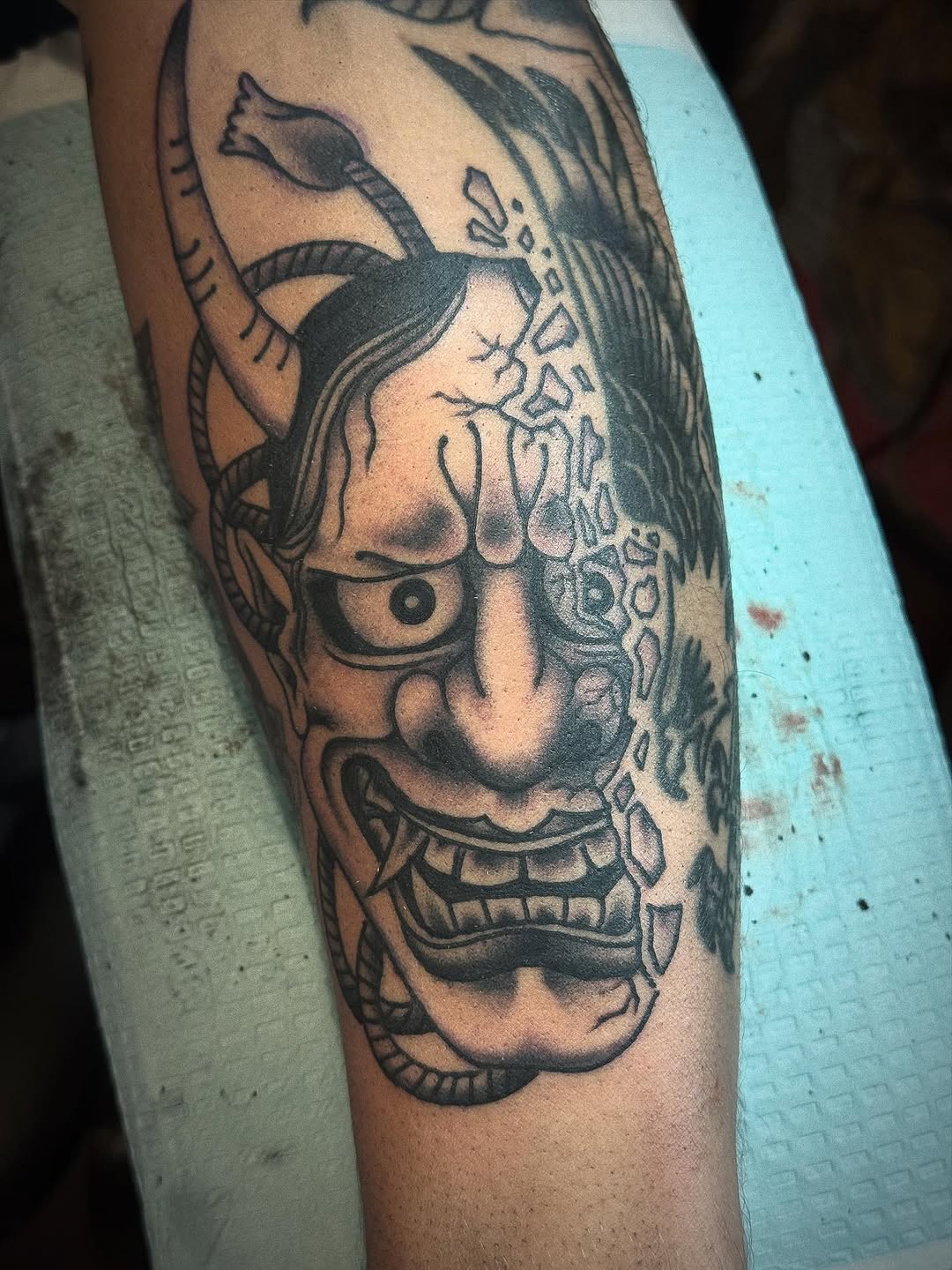 Tattoo by @rosskjones — japanese_irezumi, blackwork