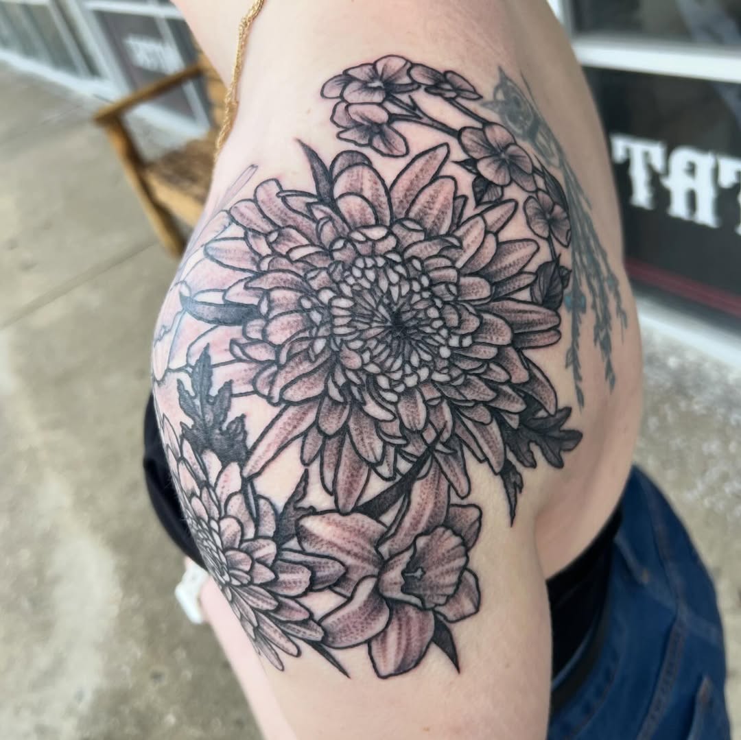 Tattoo by @relentlesley83 — black_and_grey, realism