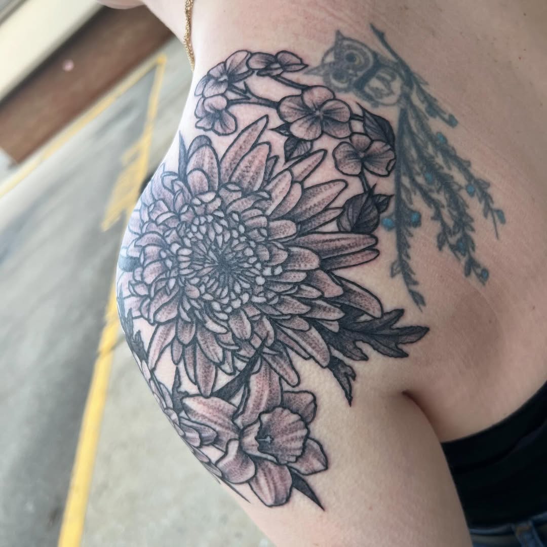 Tattoo by @relentlesley83 — black_and_grey, realism