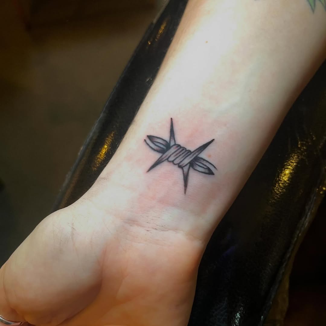 Tattoo by @elliot.liedgren — black_and_grey, fine_line