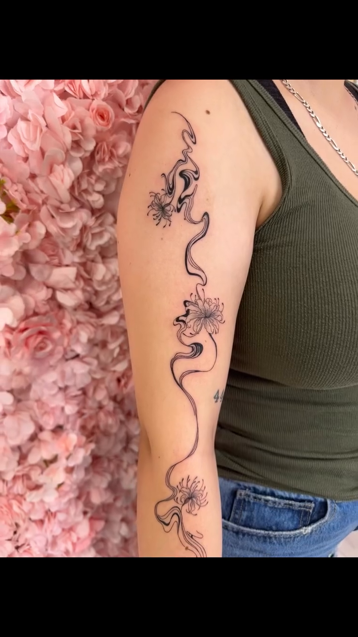 Tattoo by @hart.ink.beauty — fine_line, illustrative