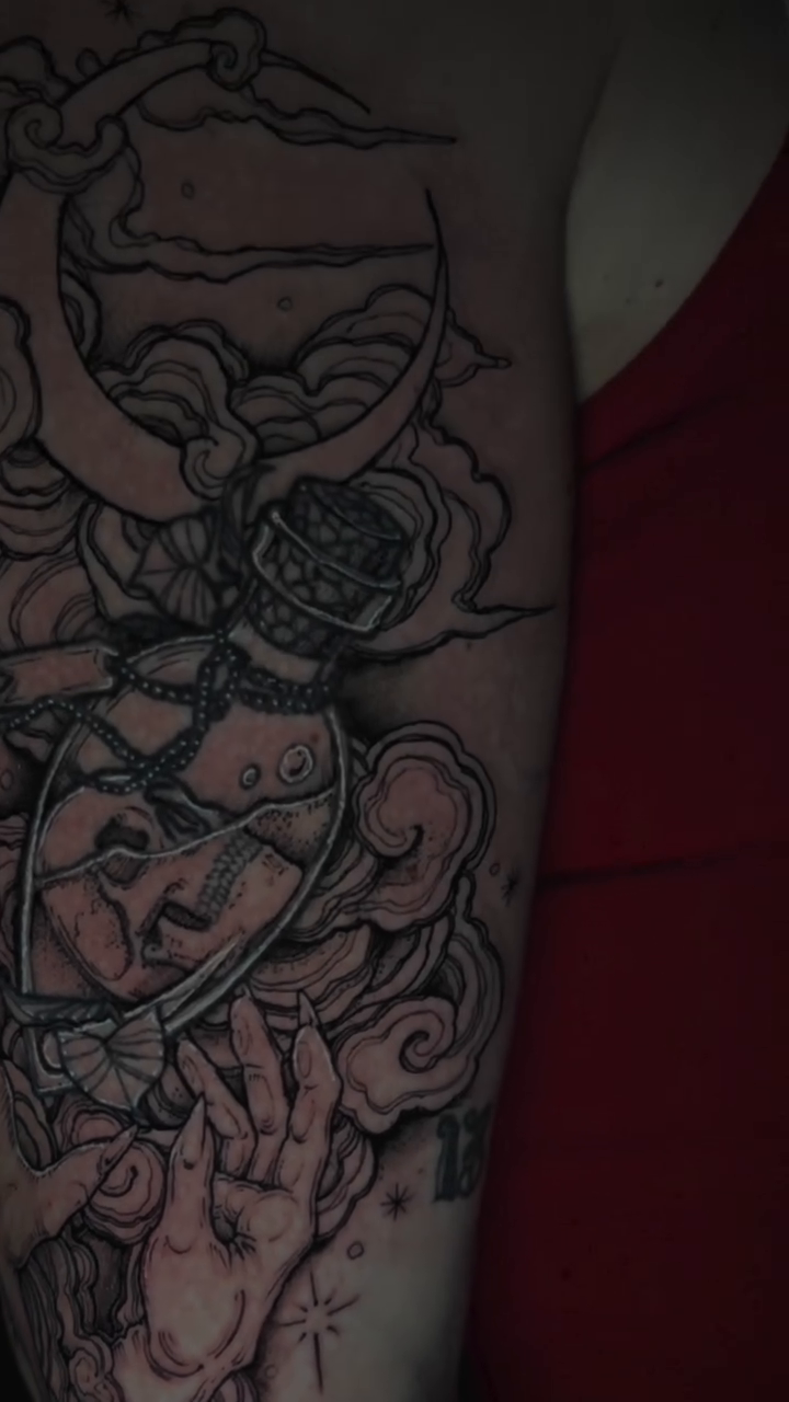 Tattoo by @samlg.tattoo — black_and_grey, realism