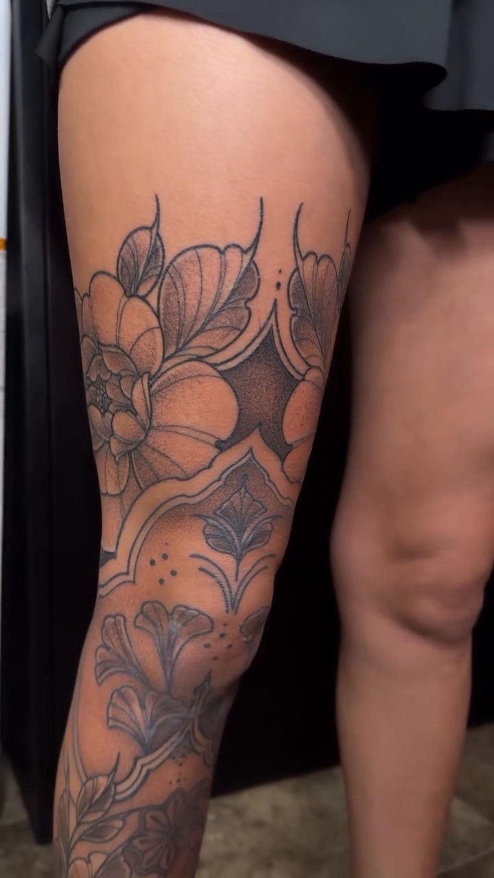 Tattoo by @lorennicoletattoos — japanese_irezumi, black_and_grey