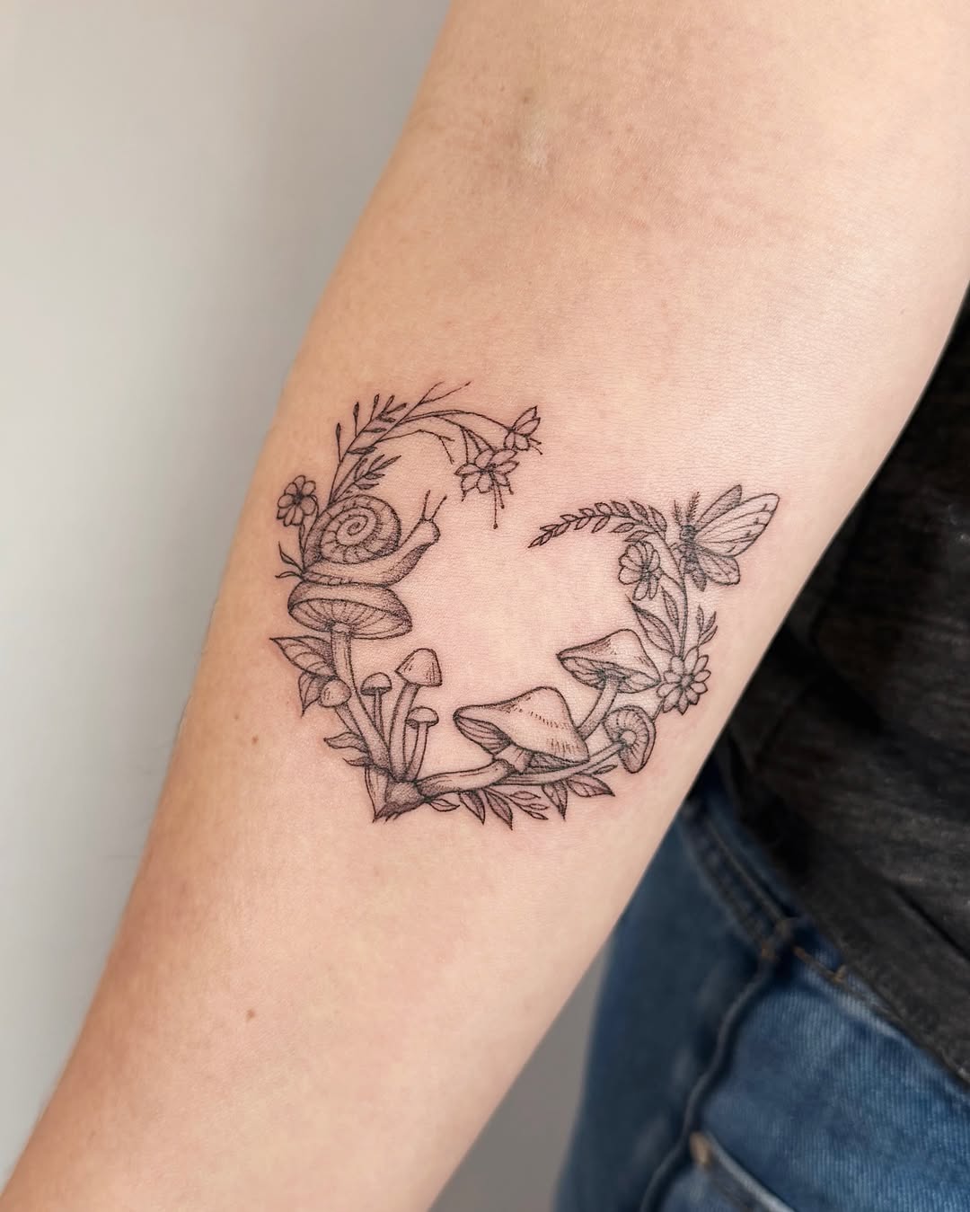 Tattoo by @fennec.fox.tats — illustrative, fine_line