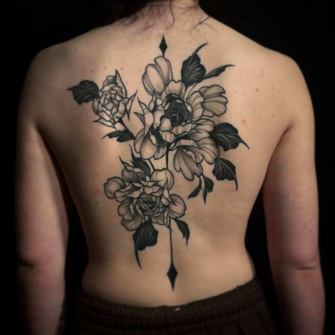 Tattoo by @chalmskinart — black_and_grey, fine_line