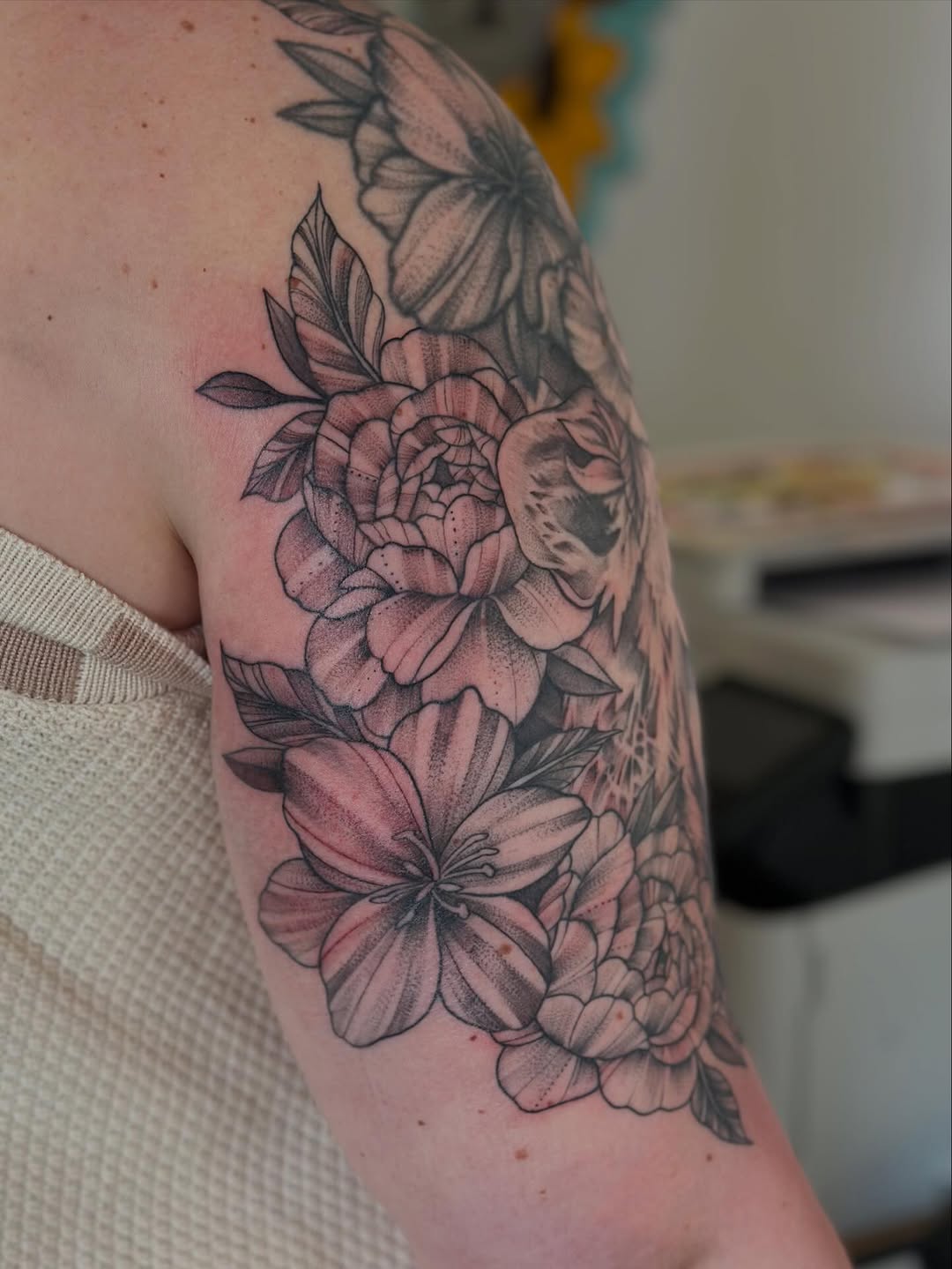 Tattoo by @sunflowergirltat2_ — illustrative, black_and_grey