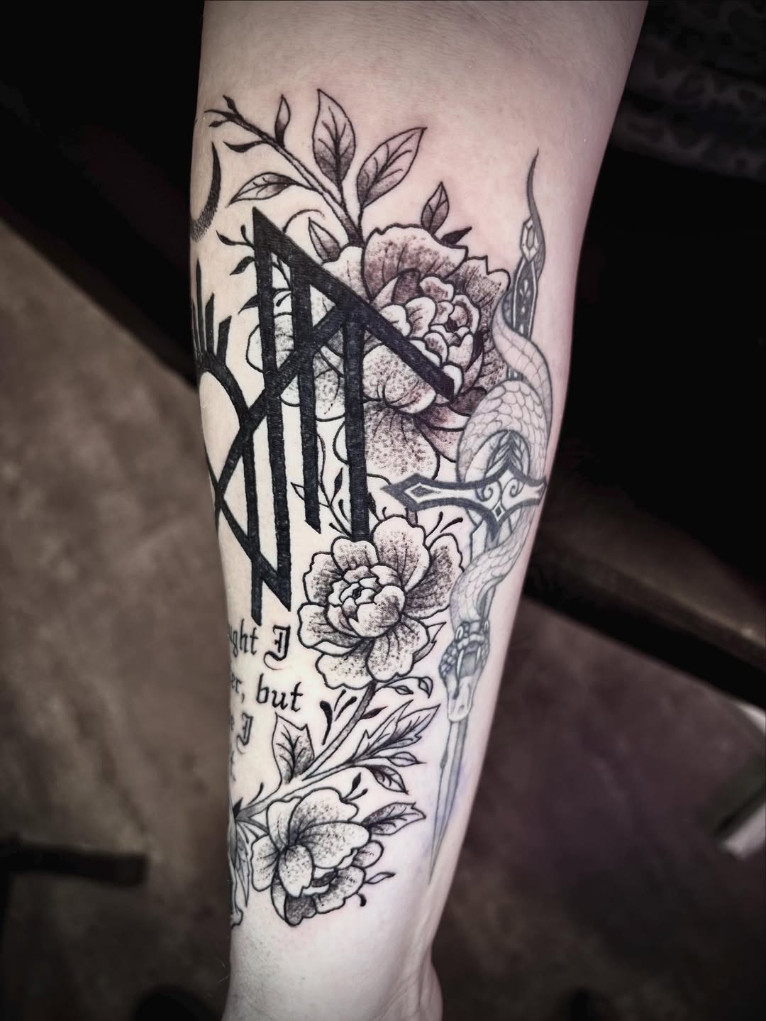 Tattoo by @neekostentaculz โ black_and_grey, ornamental