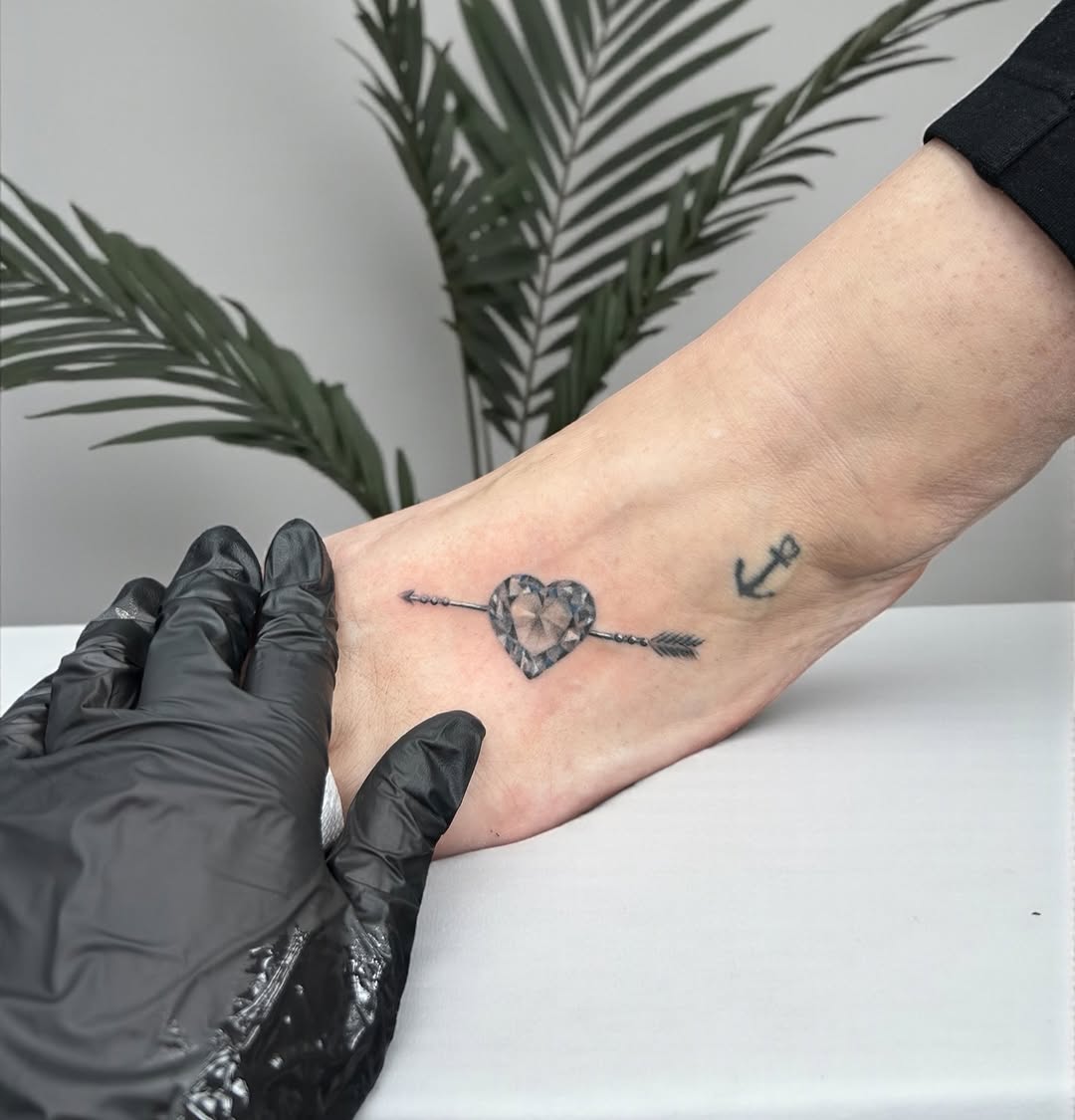 Tattoo by @lina_valentina — fine_line, realism