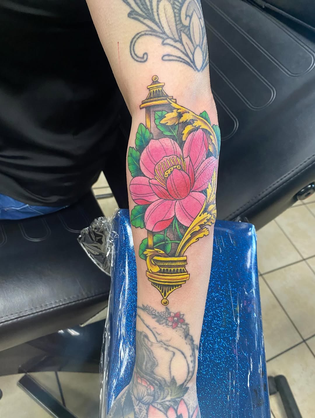 Tattoo by @fellatattoo — neo_traditional, realism