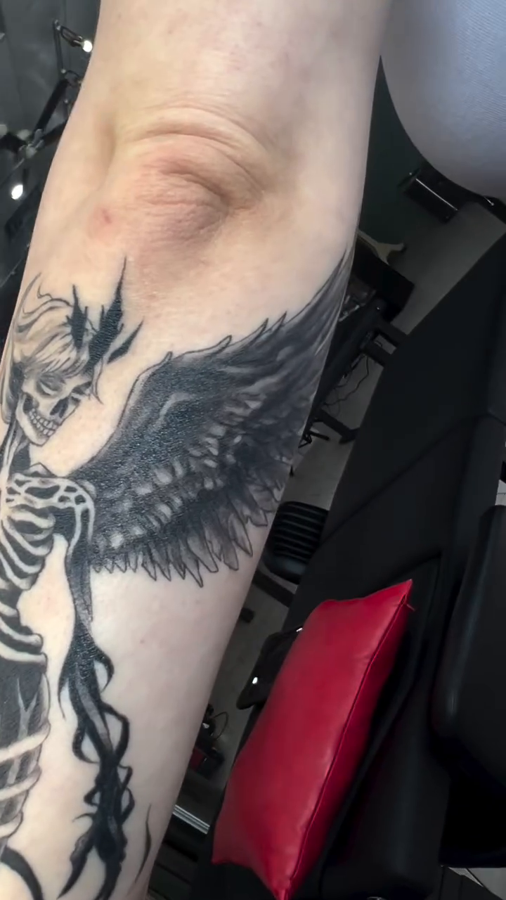 Tattoo by @tatz.by.brooke — blackwork, dark_realism