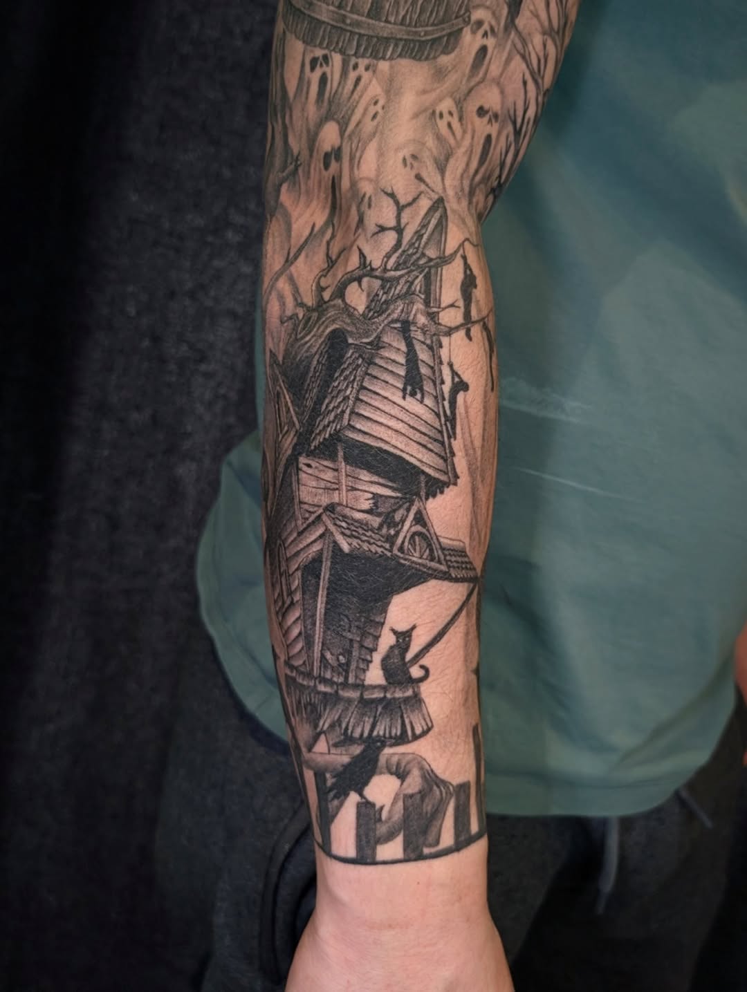 Tattoo by @arik.tattoo โ dark_realism, black_and_grey
