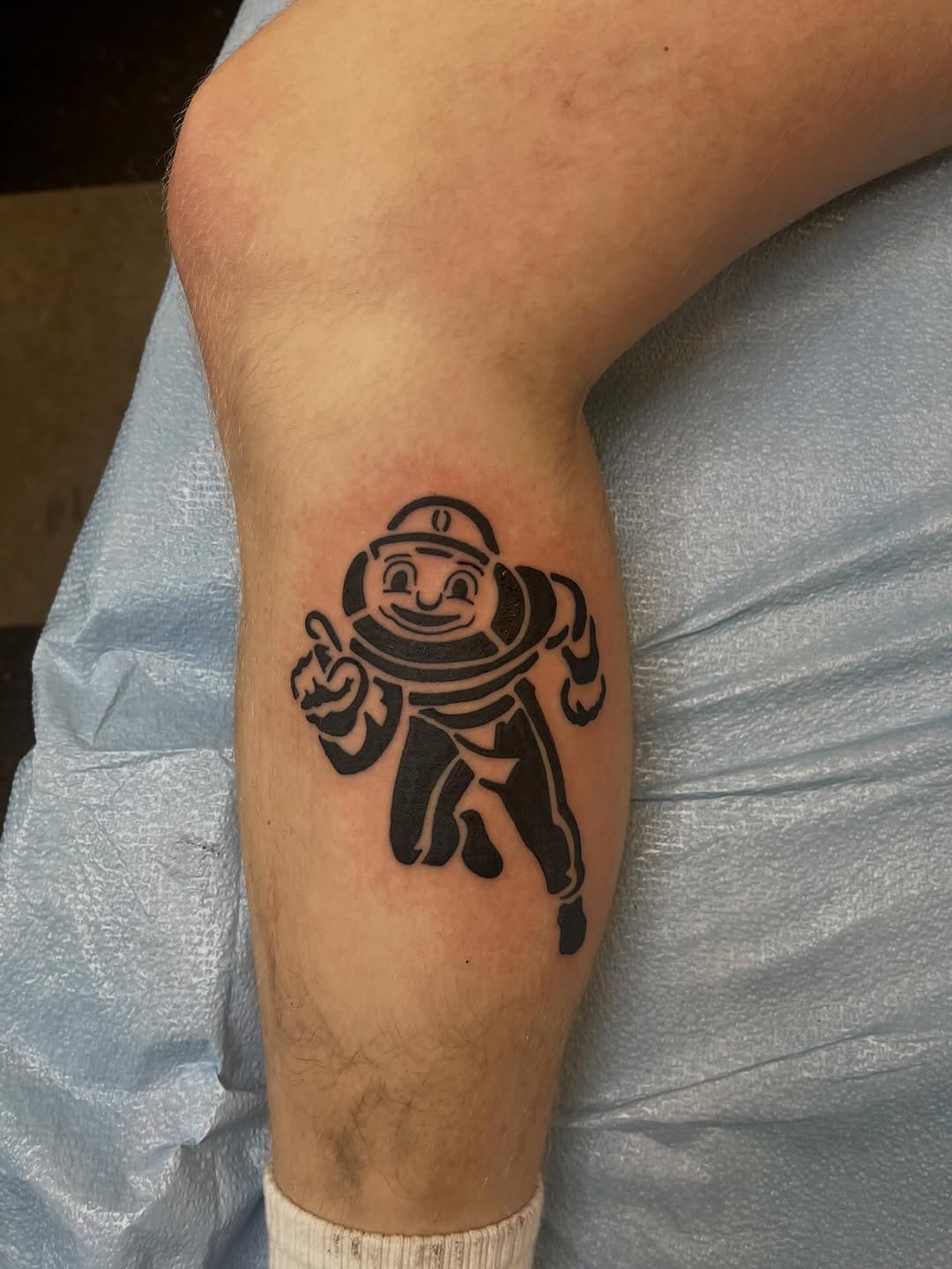 Tattoo by @tattooskii — blackwork