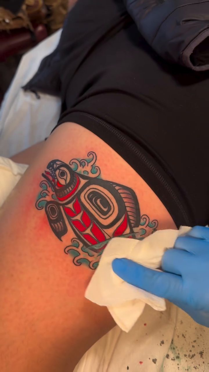 Tattoo by @huk_yuunsk_lang — japanese_irezumi, blackwork