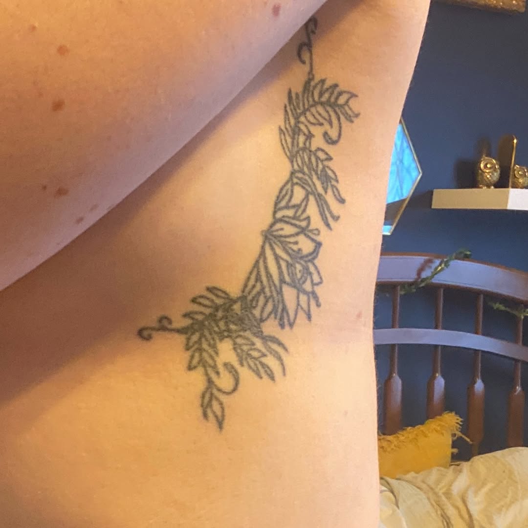 Tattoo by @juiceinkythings — fine_line