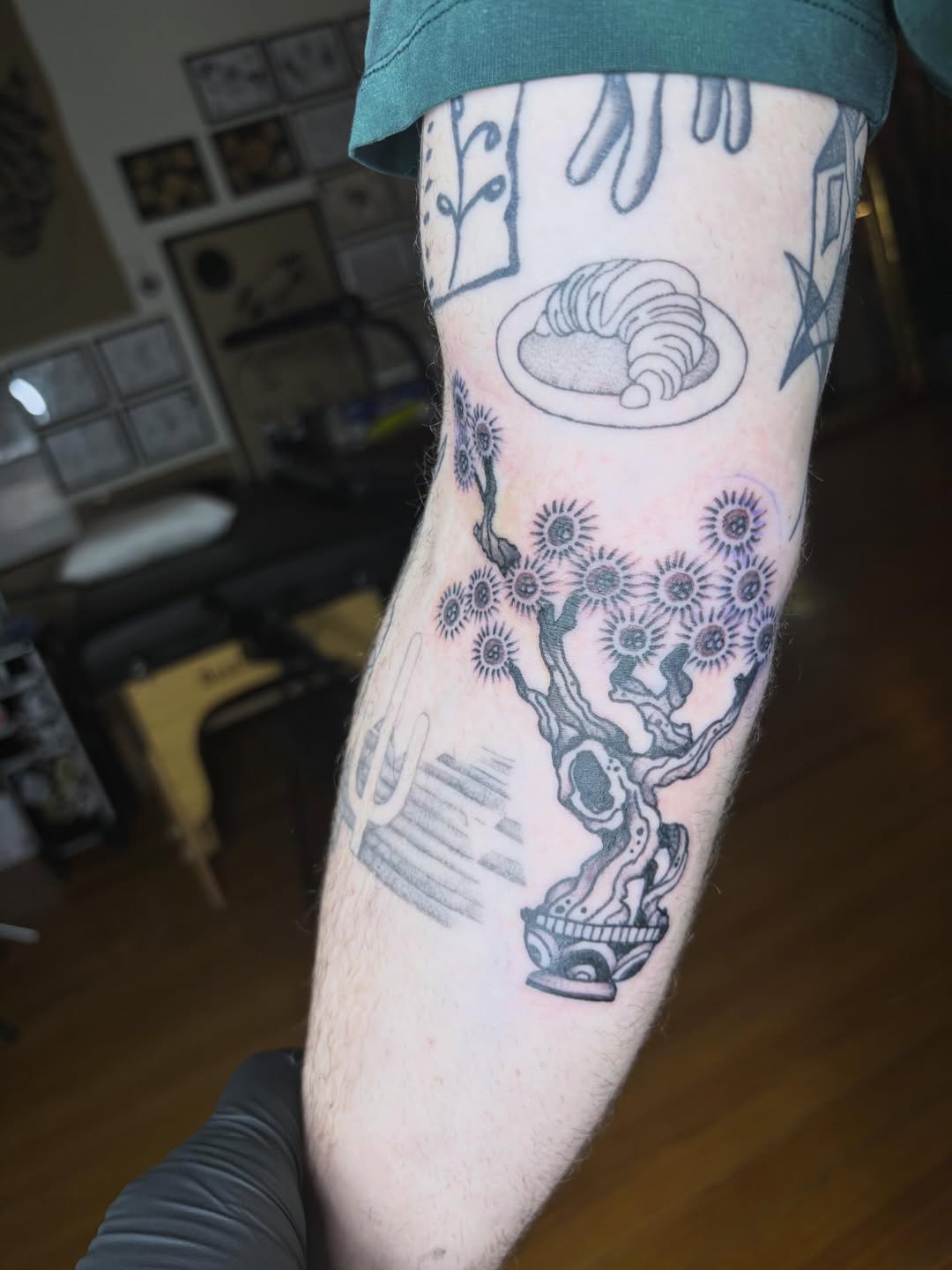 Tattoo by @easy_peezy_pokes โ black_and_grey, illustrative