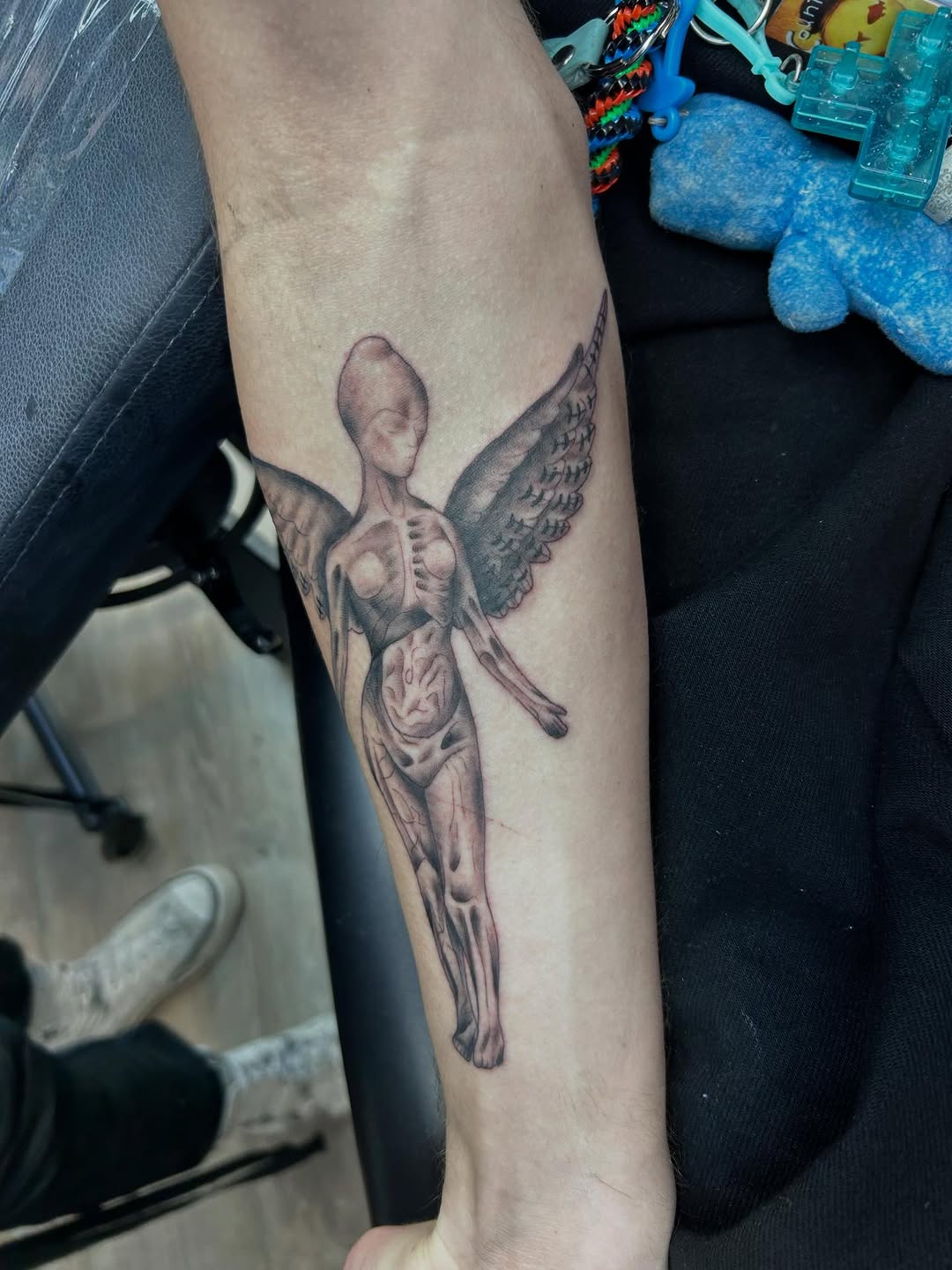 Tattoo by @ricardomotatattoo — realism, black_and_grey