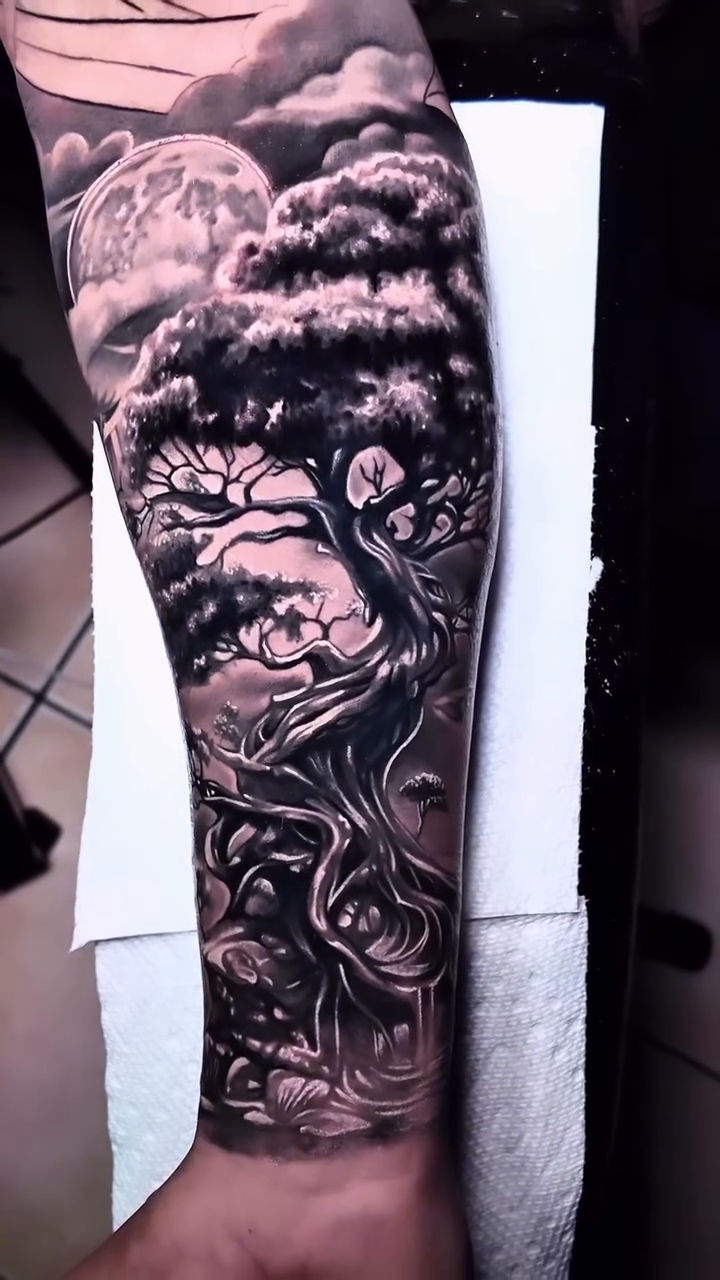 Tattoo by @juan_ortegatattoo — black_and_grey, realism