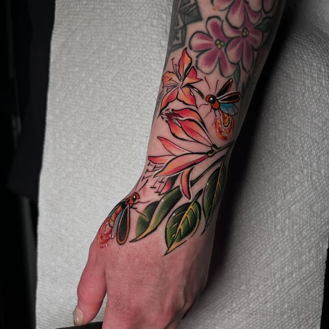 Tattoo by @ratgirltattoo โ neo_traditional, realism