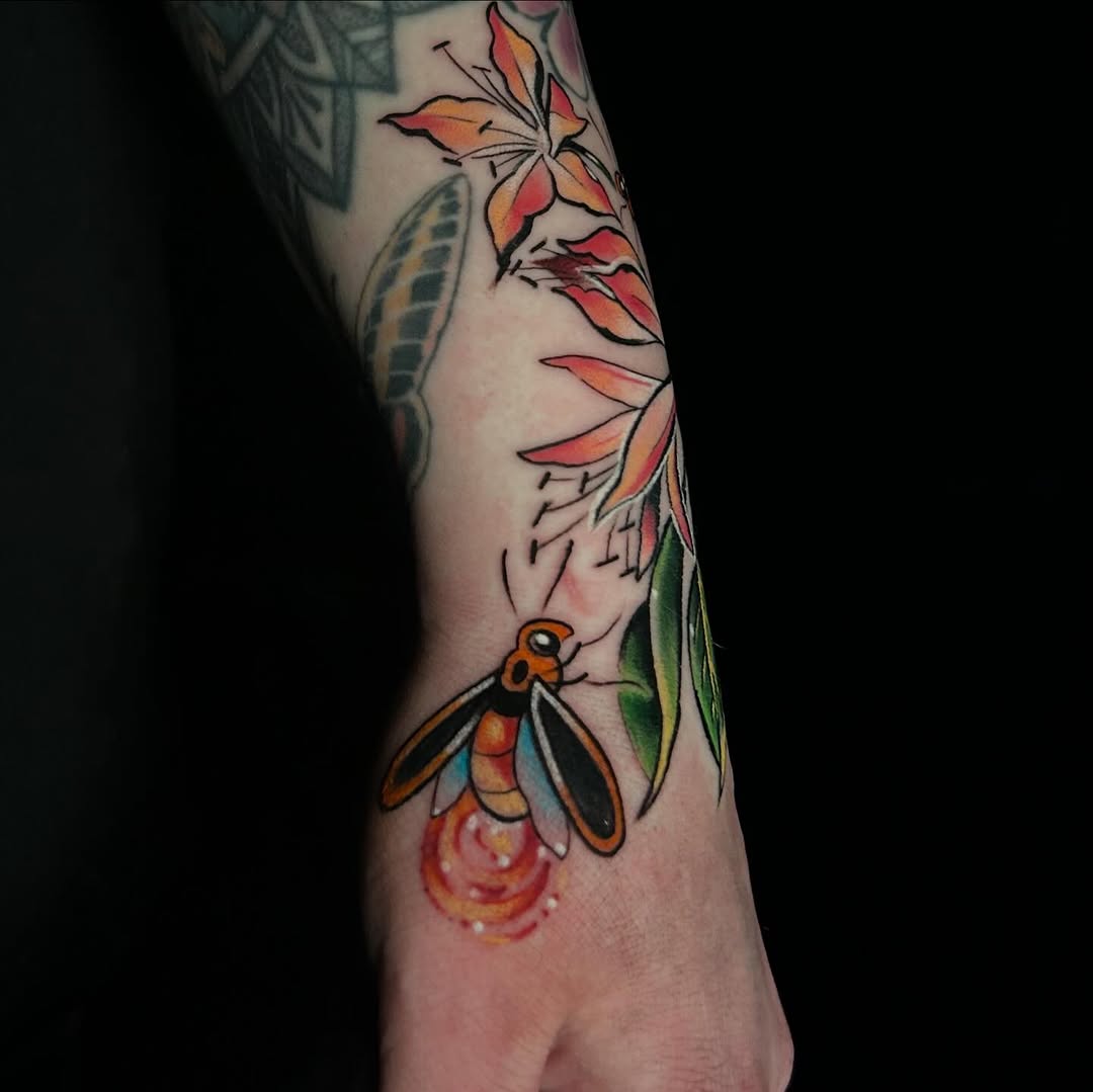 Tattoo by @ratgirltattoo โ american_traditional, neo_traditional