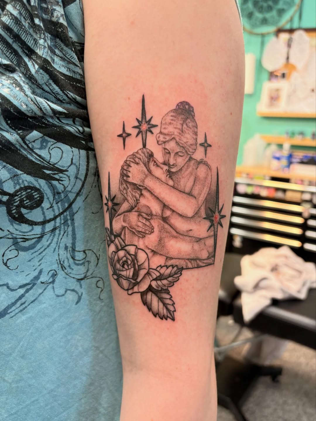 Tattoo by @jaydastarrtattoos — black_and_grey, illustrative