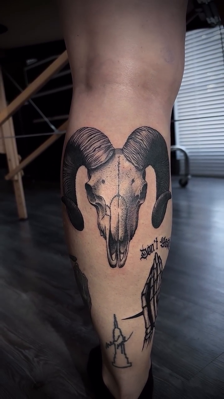 Tattoo by @luismarrufotattoo — realism, black_and_grey