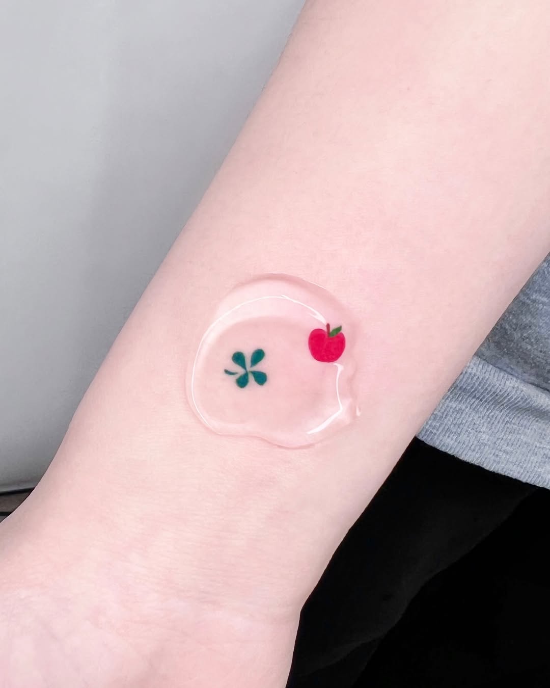 Tattoo by @sabeen.mini — fine_line, minimalist