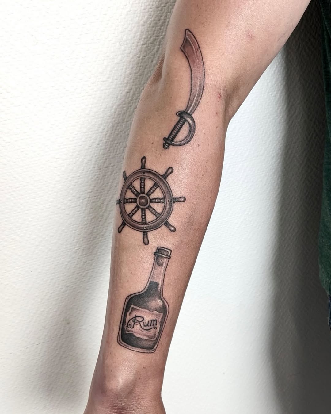 Tattoo by @sclerotik_tattoo — american_traditional