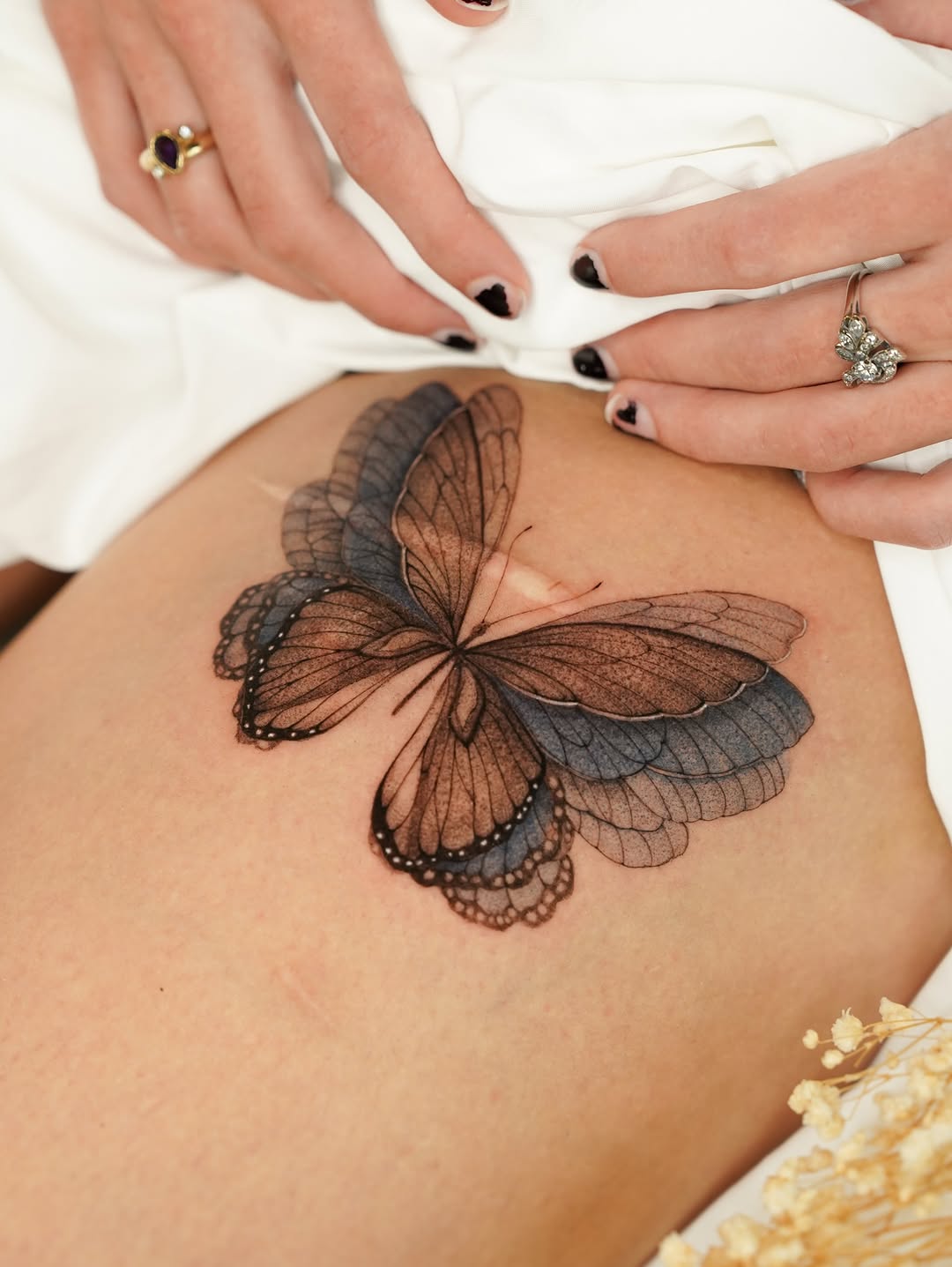 Tattoo by @tinnasole โ fine_line, realism
