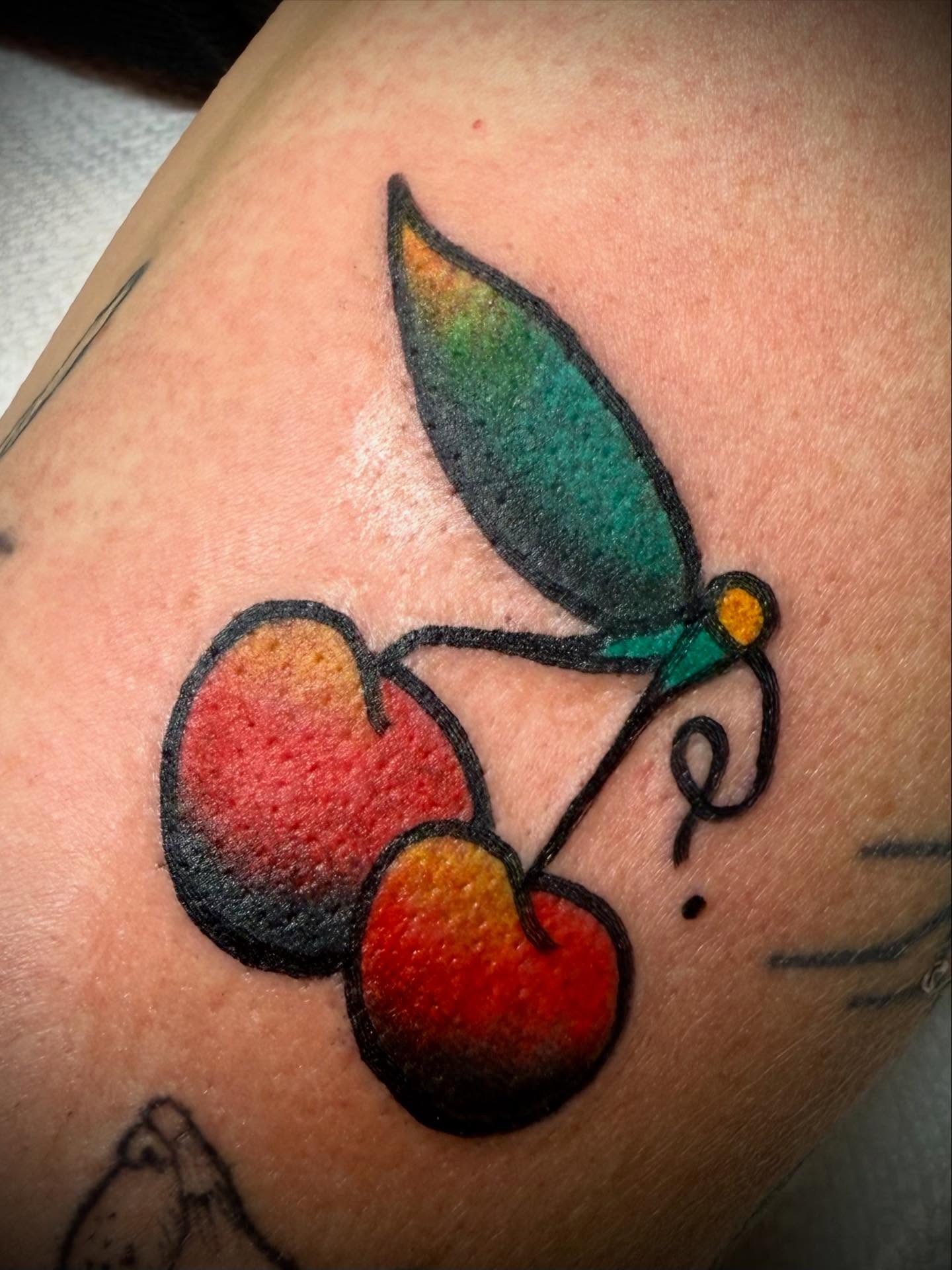Tattoo by @victorialagano — american_traditional