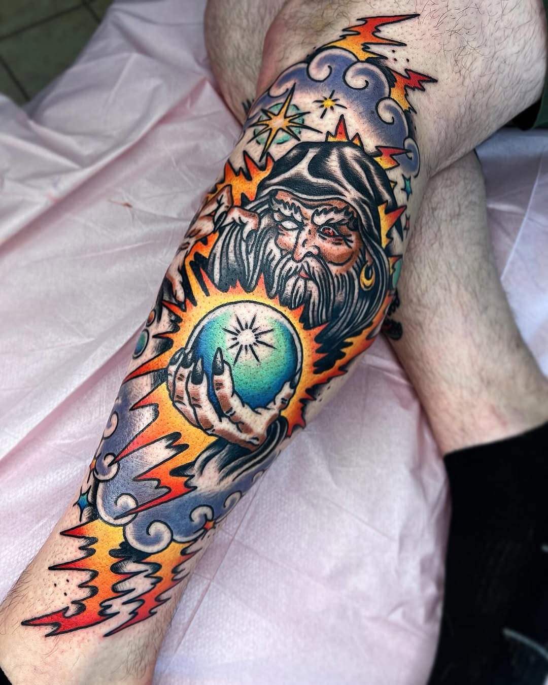 Tattoo by @leonetats โ american_traditional, illustrative