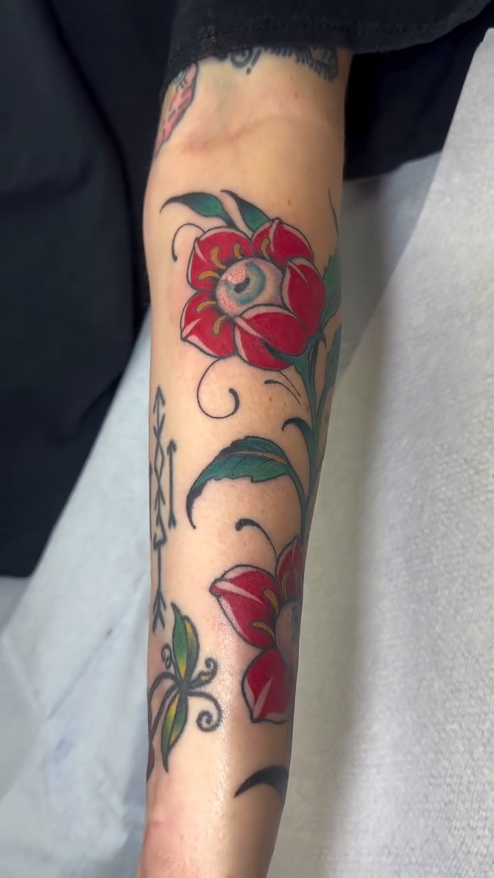 Tattoo by @tattoosbybella — american_traditional