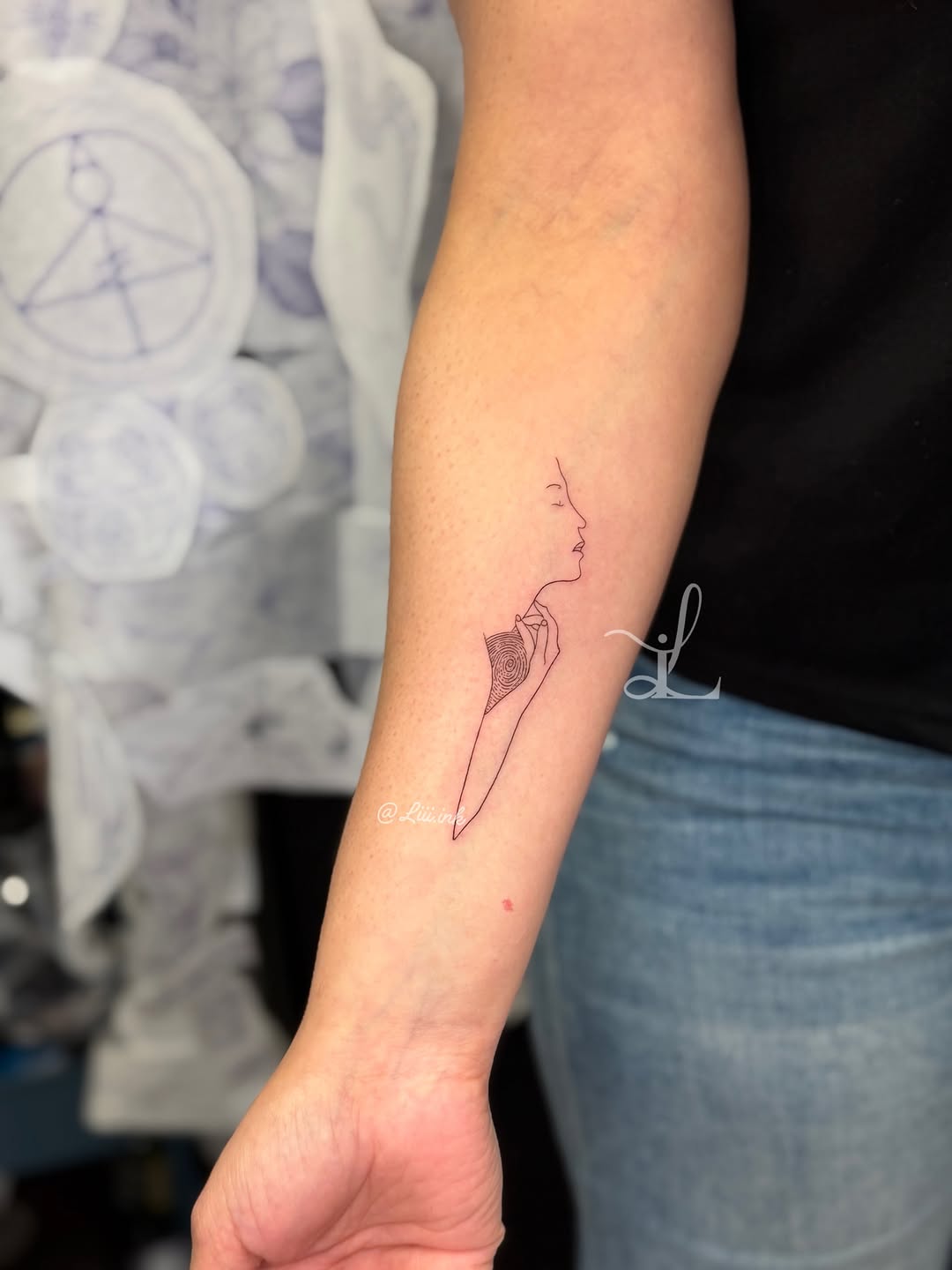 Tattoo by @liii.ink — fine_line
