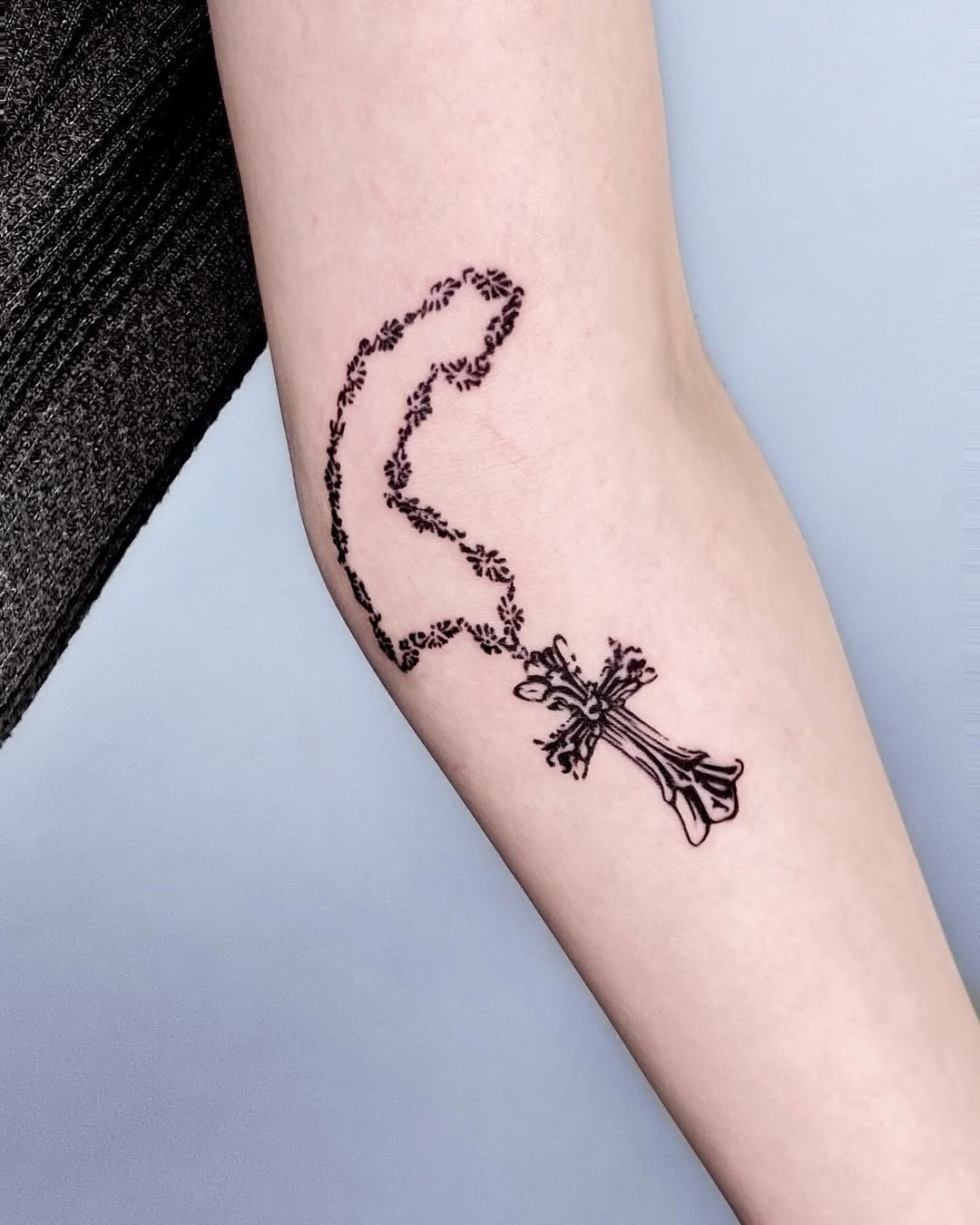 Tattoo by @heuk.me_tattoo — fine_line, ornamental