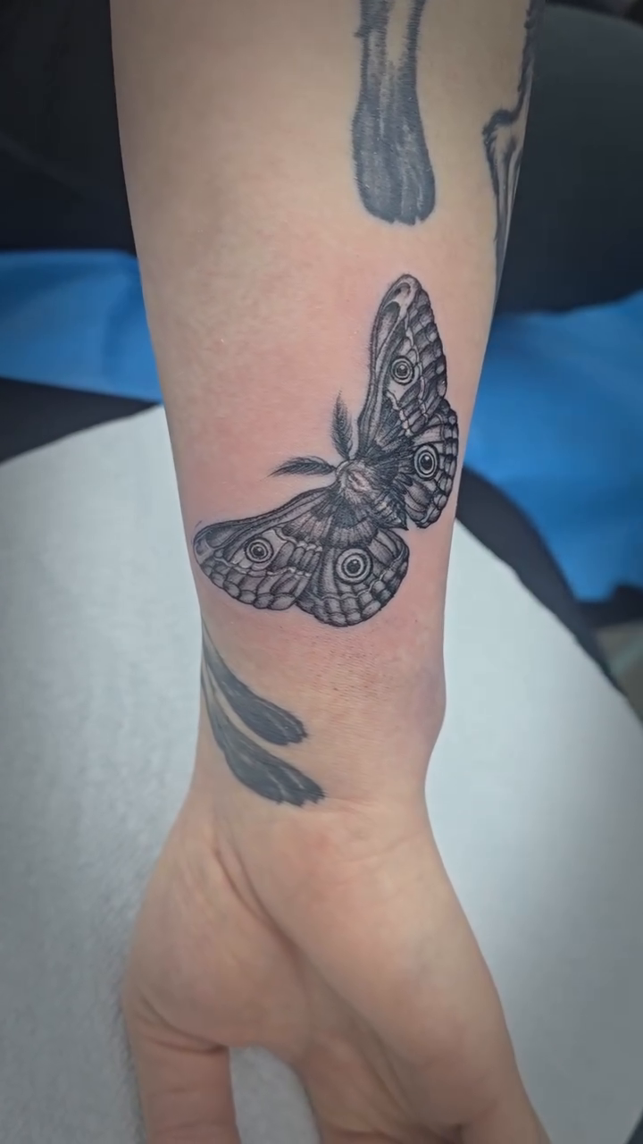 Tattoo by @tatpandaink — black_and_grey, dotwork