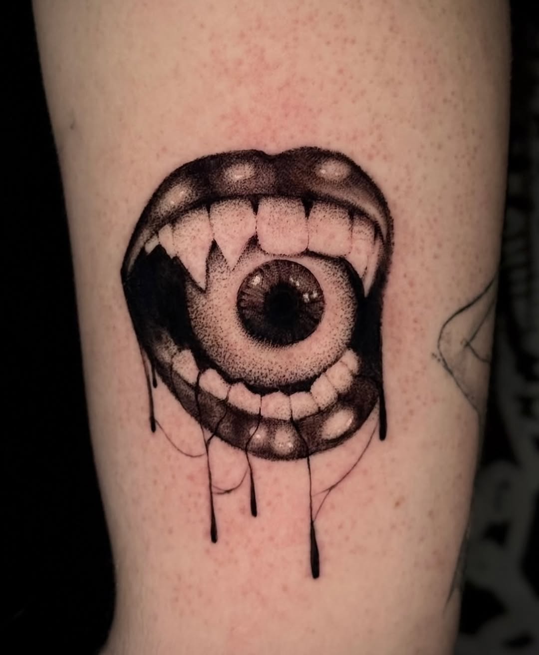 Tattoo by @desolate_tattoos — blackwork, illustrative